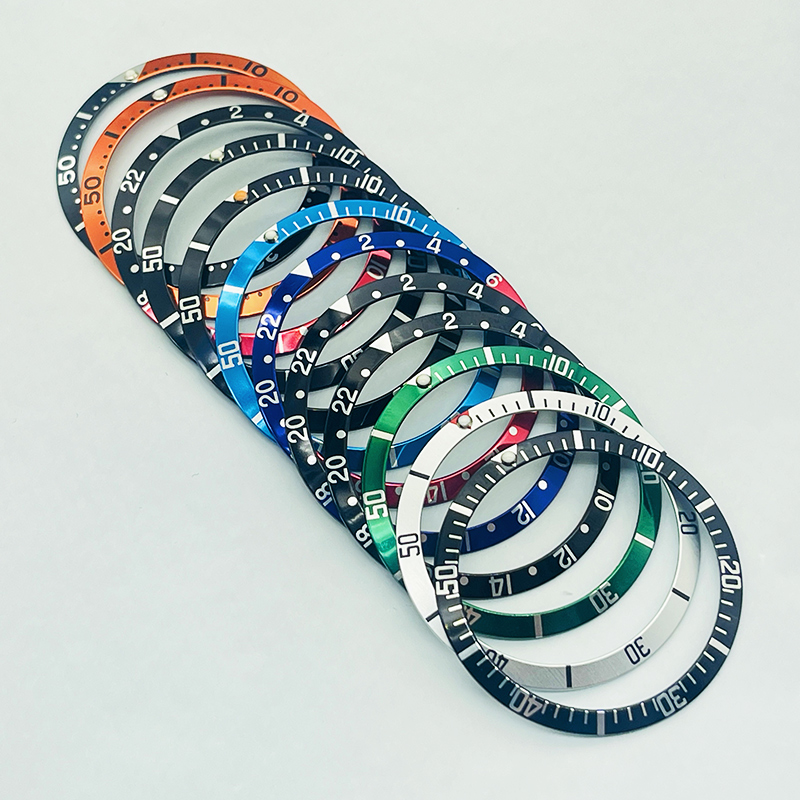 36.5mm Curved Aluminum Watch b - مراجعة Reel Case وسعره